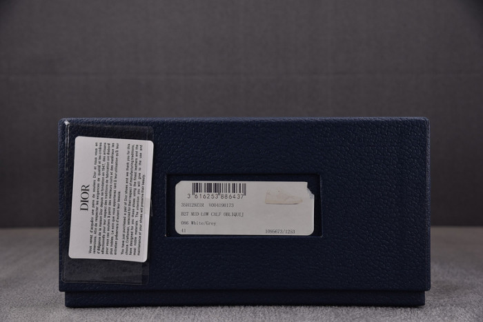 DIO* SNEAKERS B27 T0000-019