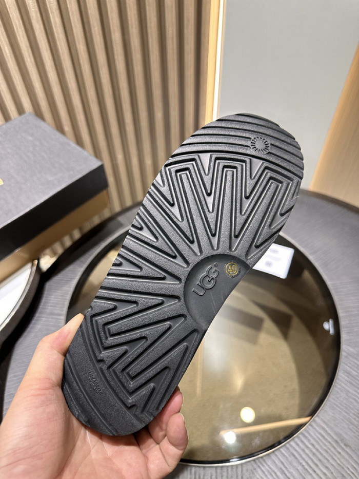 UGG BOOTS UGG000003