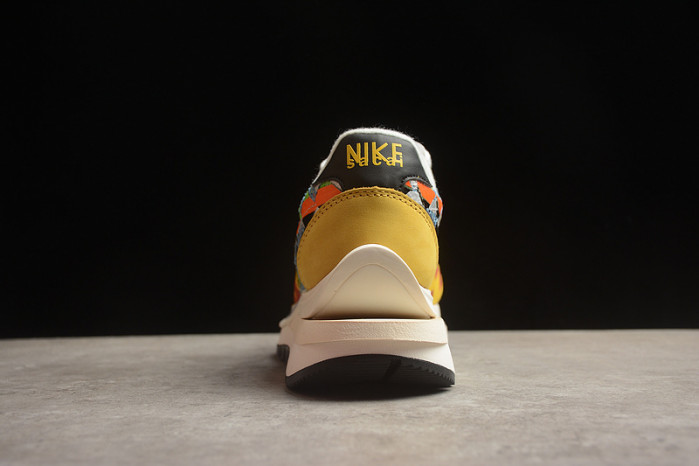 sacai x nike ldvaporwaffle mix low “green dr5209-300