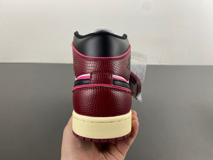 air jordan 1 mid se bordeaux fq7818-101