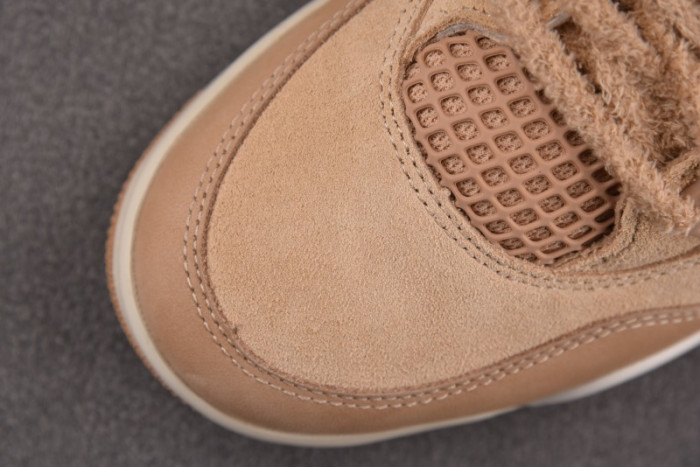 Air Jordan 4 Retro Cozy Girl HV0823-200