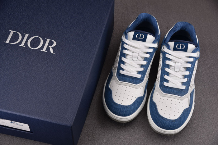 DIO* SNEAKERS B27 T0000-022