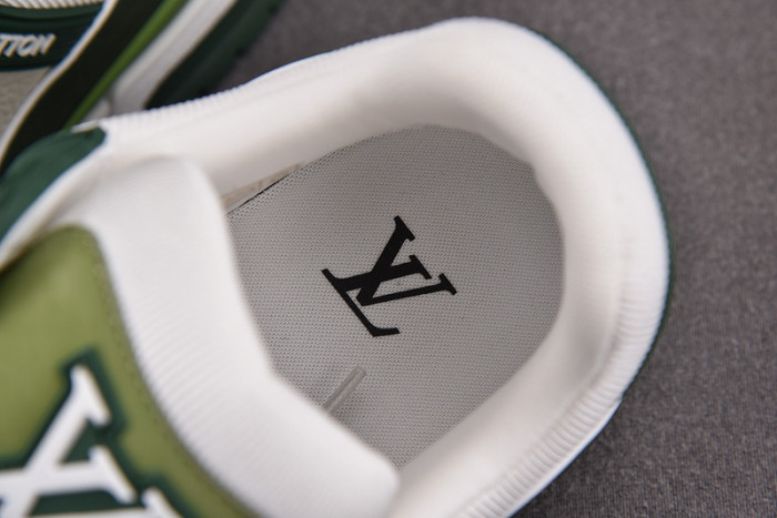 l&v snekaers l0000132