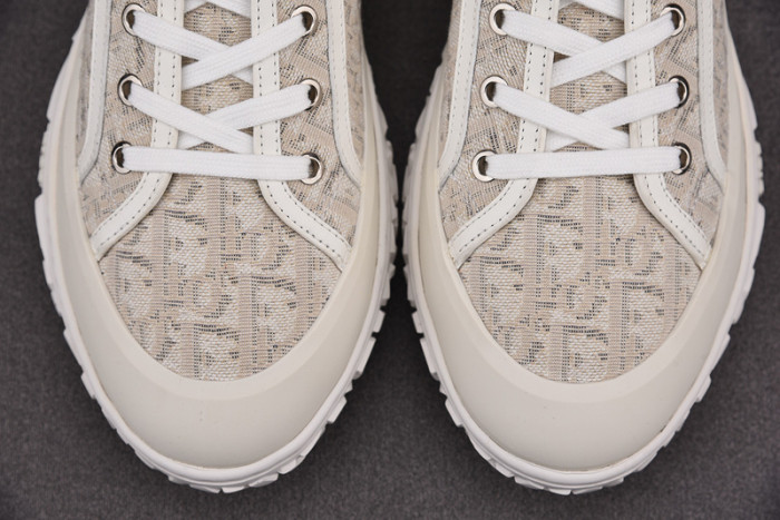 DIO* SNEAKERS B28 T0000-034