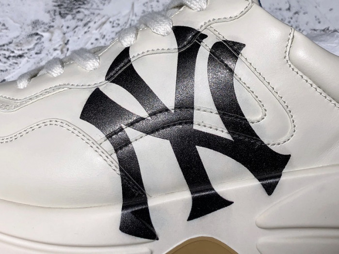 g*u*i ny rhyton vintage trainer sneaker 576963 drwoo 9522