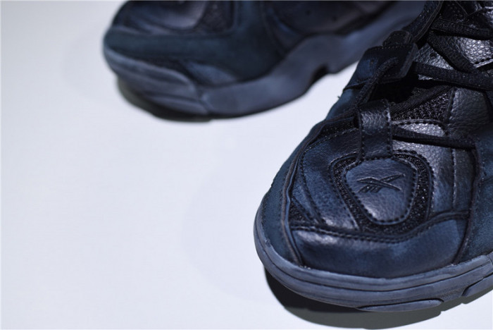 reebok genetically modified pump sneakers black cn0407