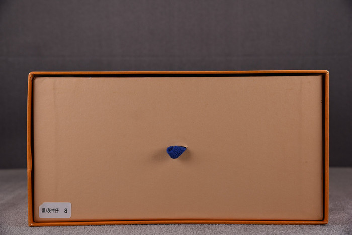 l&v snekaers l0000163