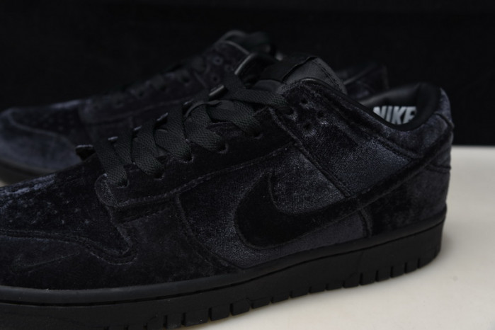 dover street market x nike dunk low dh2686-002