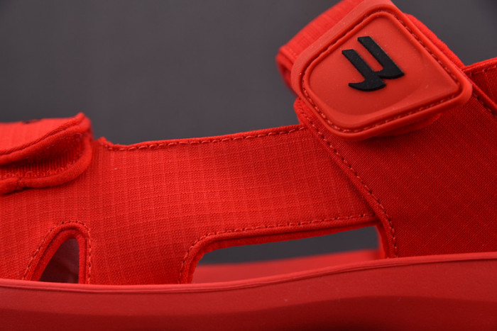 balenciag* sandal 44