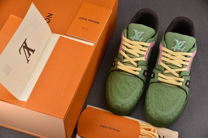 l&v snekaers l0000181