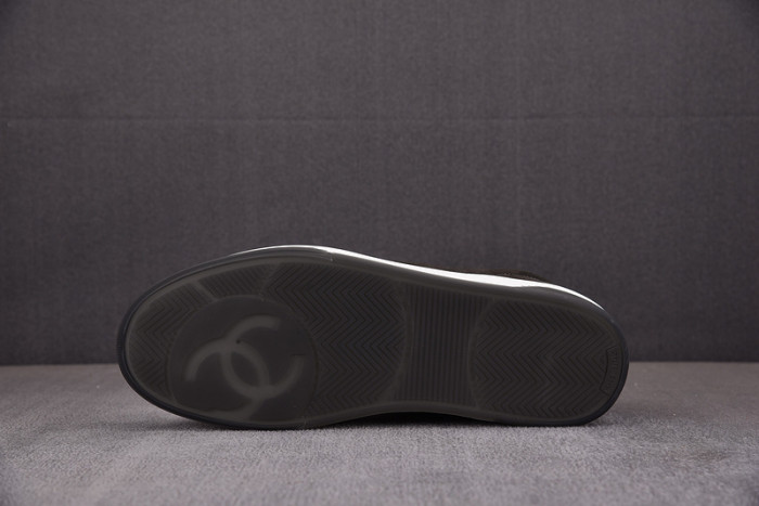 chane* snekaers c000033