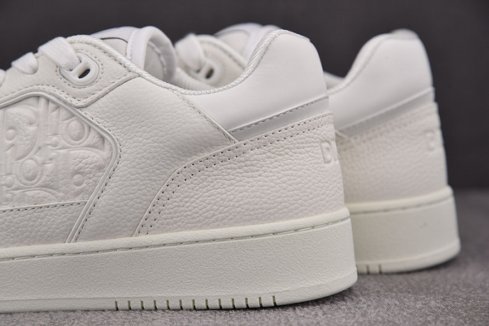 DIO* SNEAKERS B27 T0000-026