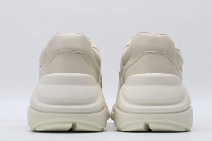 G*u*i* trainer sneaker8