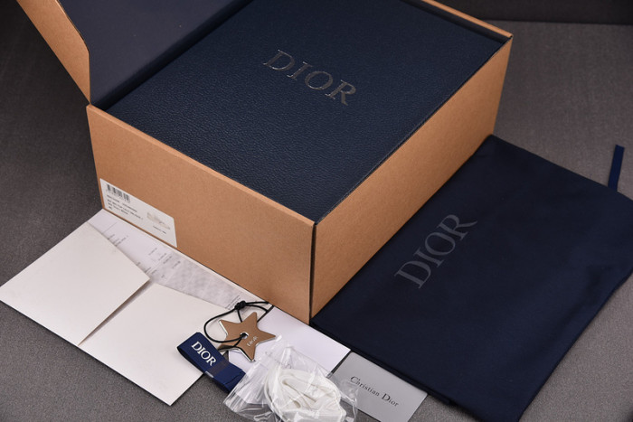 DIO* SNEAKERS B27 T0001-052