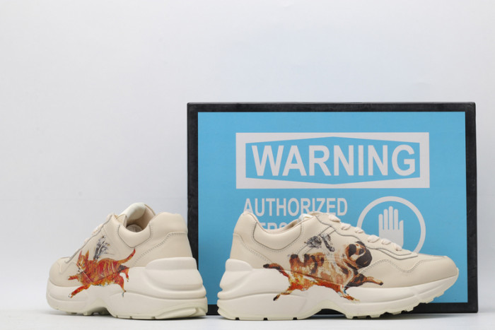 G*u*i* trainer sneaker32