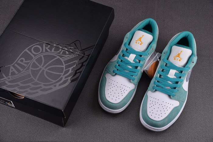air jordan 1 low se new emerald dn3705-301