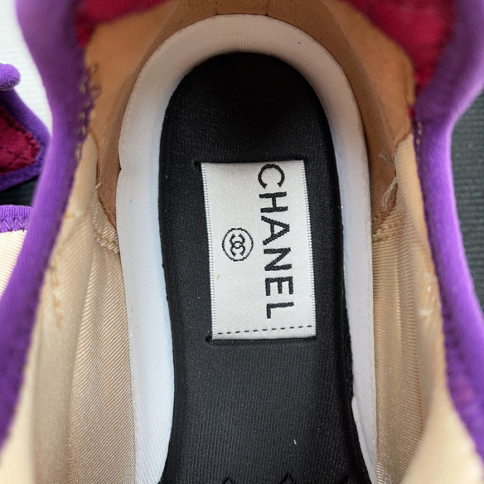 chane* snekaers c000018