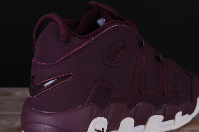 nike air more uptempo “night maroon” 921949-600